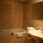 Le Grand Monarque 3*